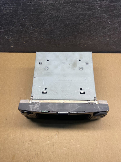 2003 2008 Mercedes E320 E350 Head Screen Display Radio Player Stereo ag6033 DG4
