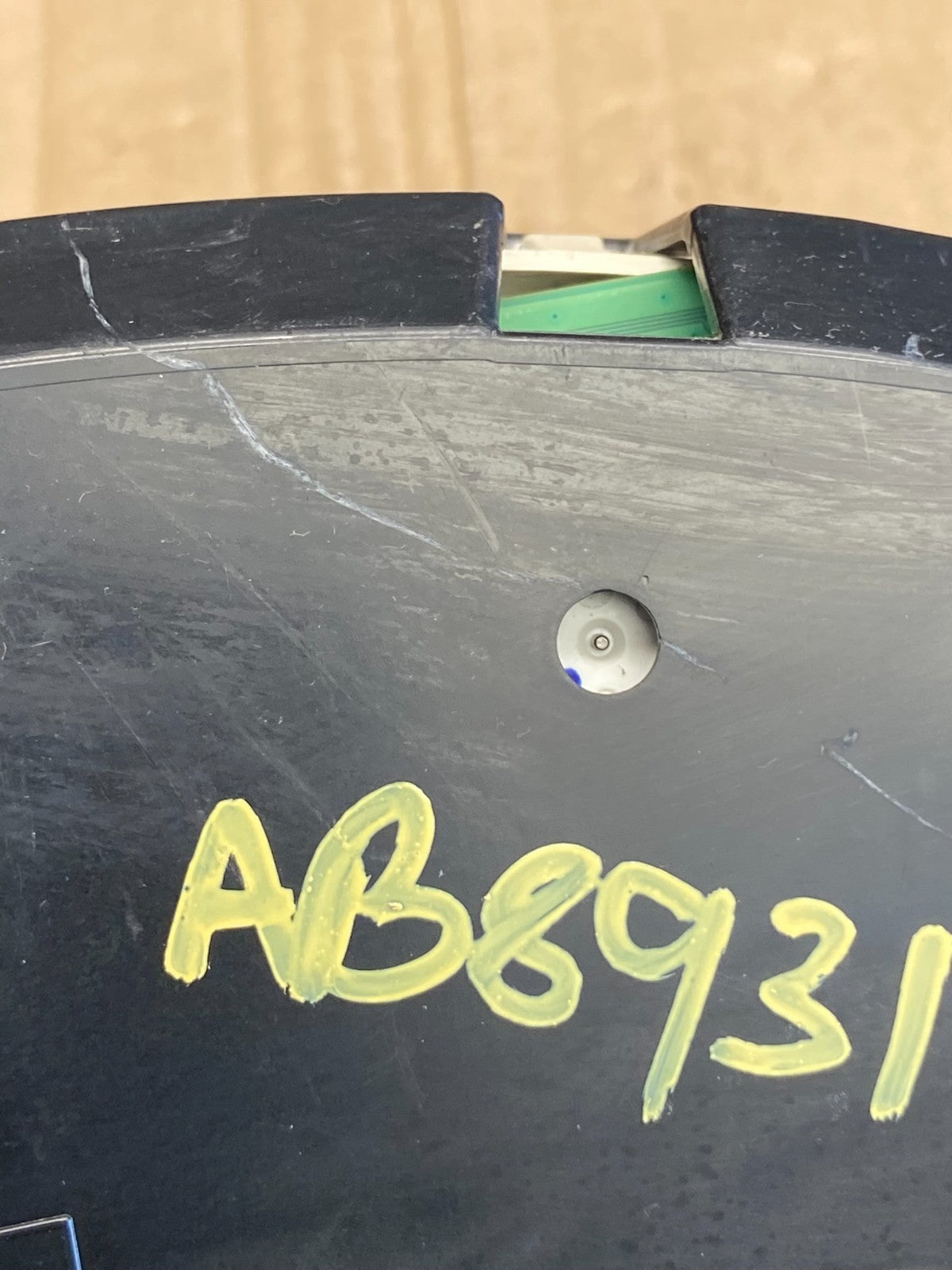 2013 to 2017 Chevrolet Express Speedometer Cluster Gauge AB89317