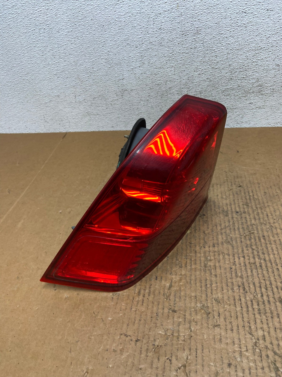 2003 2004 2005 Honda Civic Sedan Left Driver LH Side Tail Light AE1356 LK2