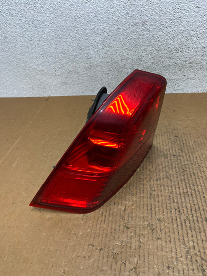 2003 2004 2005 Honda Civic Sedan Left Driver LH Side Tail Light AE1356 LK2