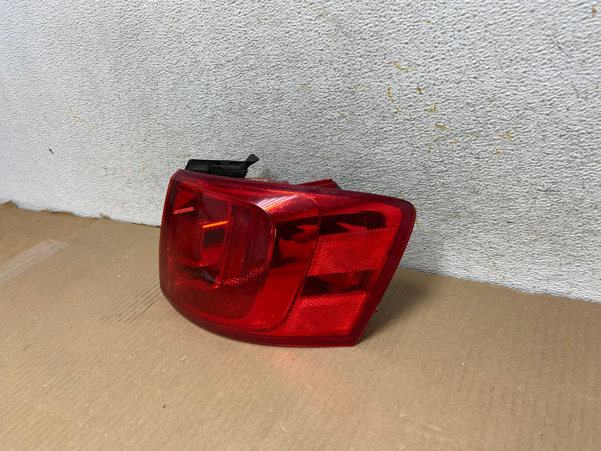 2011 to 2014 Volkswagen Jetta Right Passenger Rh Side Tail Light AH2989 LK2