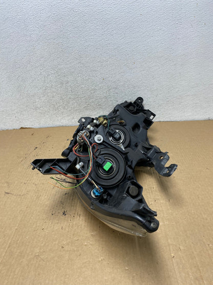 2016 - 2018 Nissan Altima Right Passenger RH Halogen Headlight AG2120 LK7
