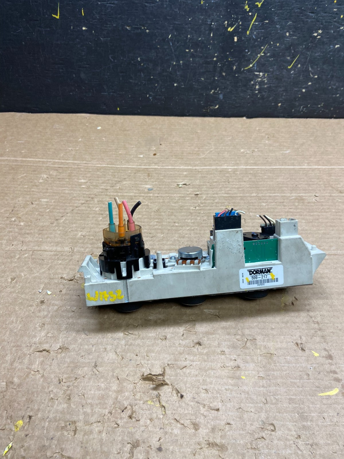 2008-2010 Chevrolet Express 1500 2500 3500 Climate Control Panel w1732 DG4