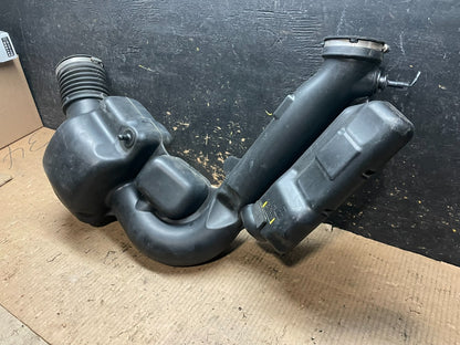 2011 - 2013 Dodge Durango 3.6L Resonator Air Intake Tube y6617 DG6