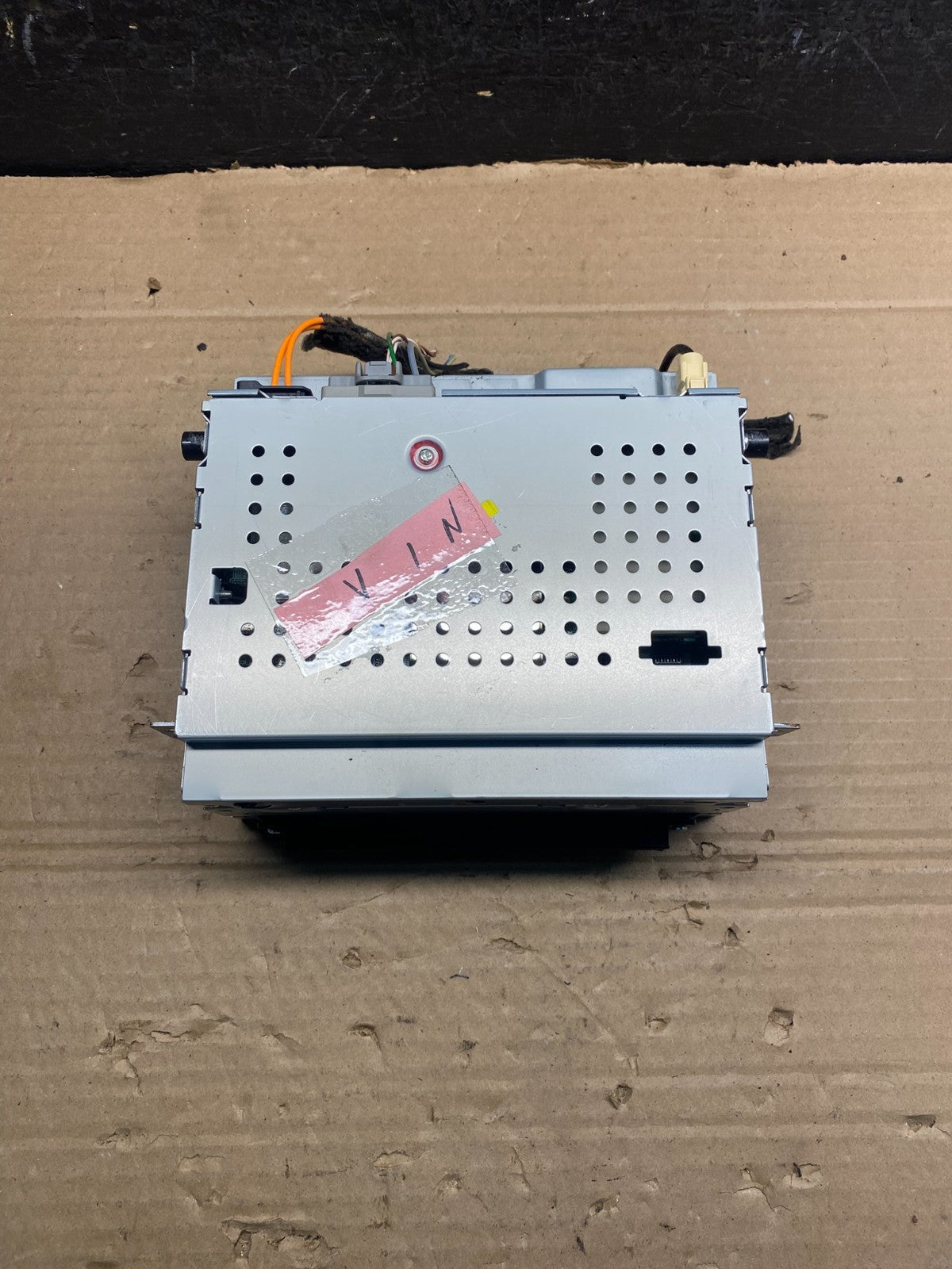 2008 to 2011 Volvo V70 CD Player Radio Head Unit ad9487 DG4