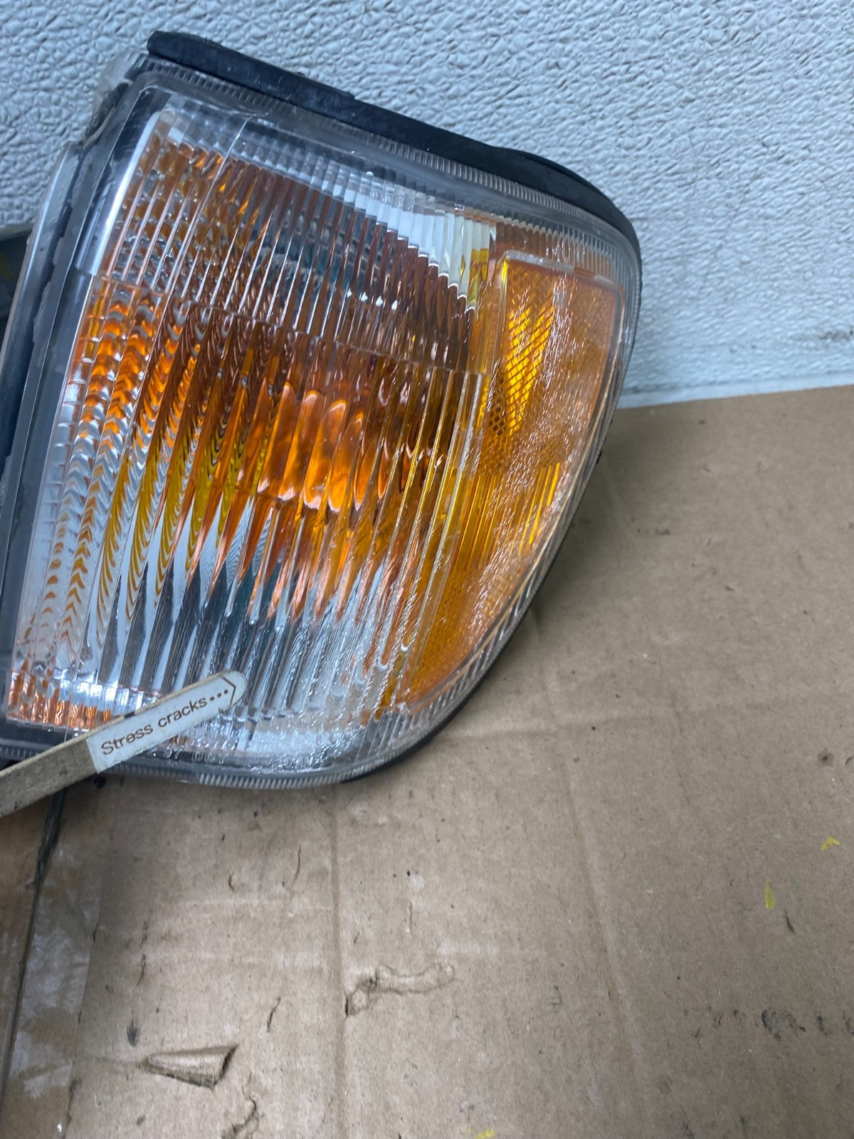 1999-2004 Nissan Pathfinder Left+Right Side Set Halogen Headlights Oem S9330 DW5