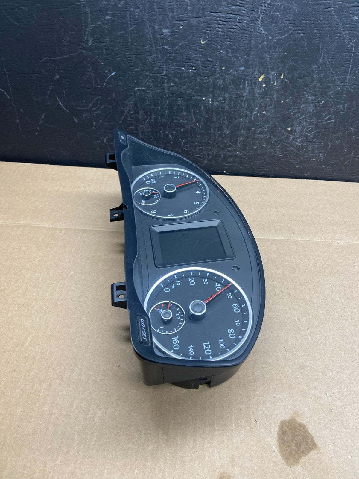 2012 Volkswagen Tiguan Dashboard Speedometer Cluster Gauge ac6107 DG2