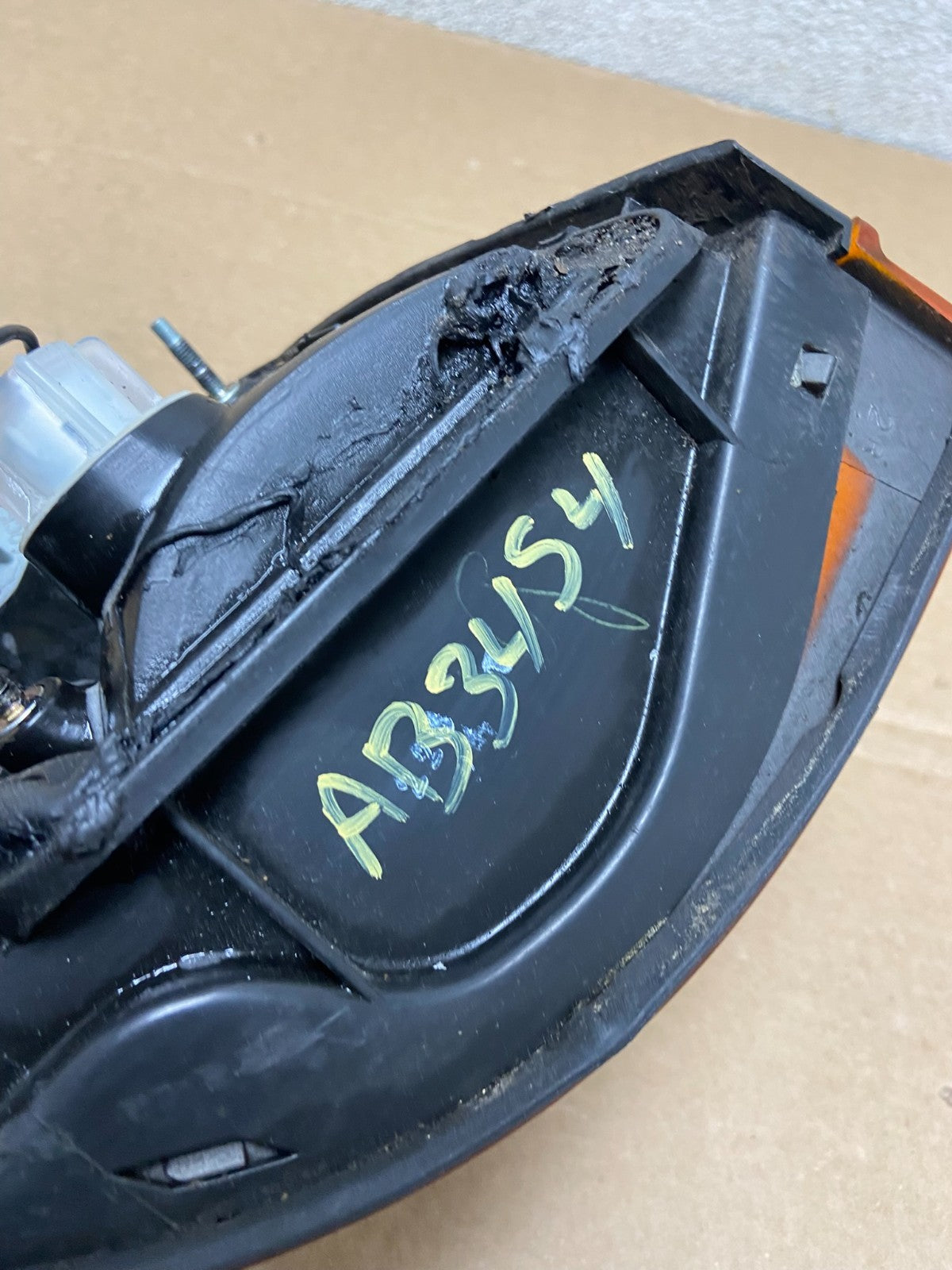 1995 to 1999 Subaru Legacy Outback Right Passenger Side Tail Light AB34546