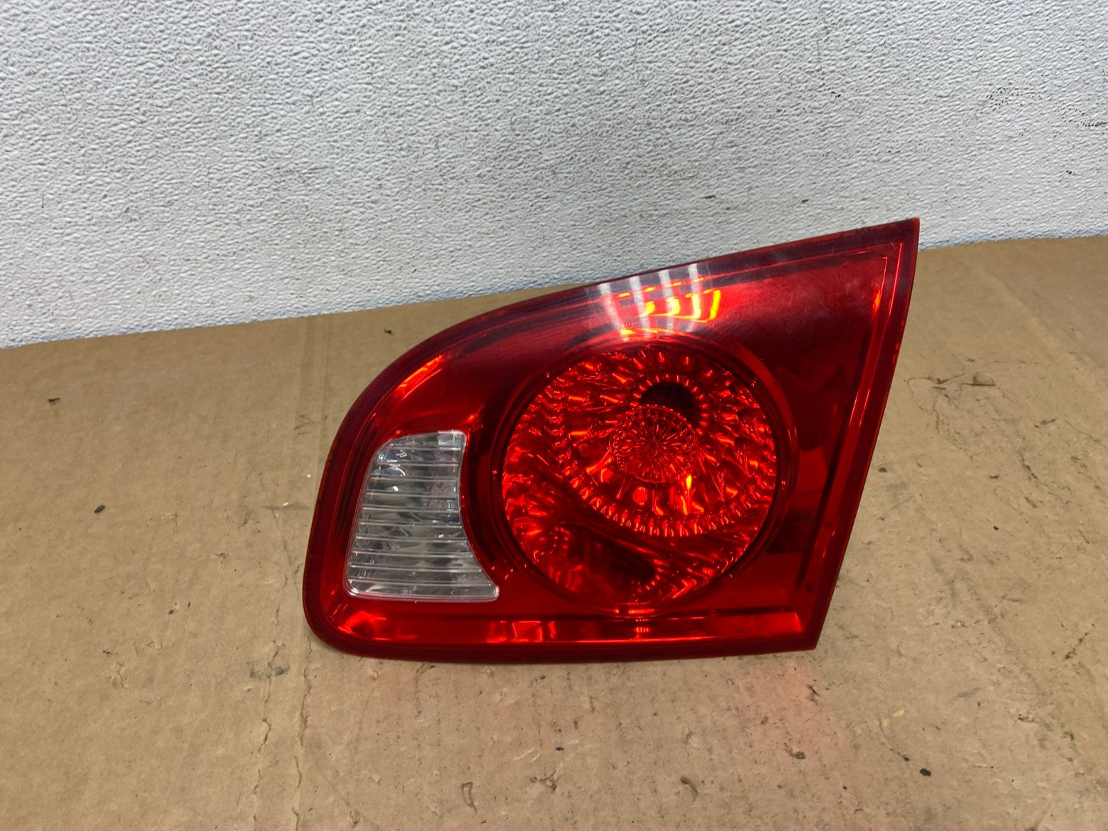 2007 2008 2009 Hyundai Santa Fe Right Passenger Tail Light Inner AD1286 LK0