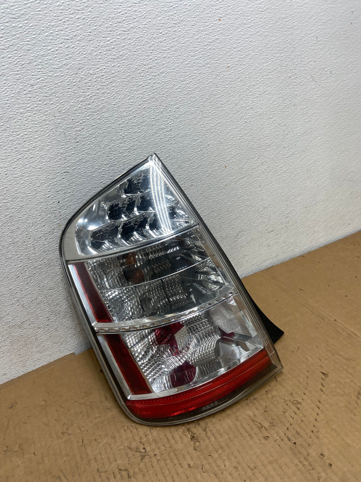 2006 2007 2008 2009 Toyota Prius Tail Light Left Driver LH AD1008 LK2