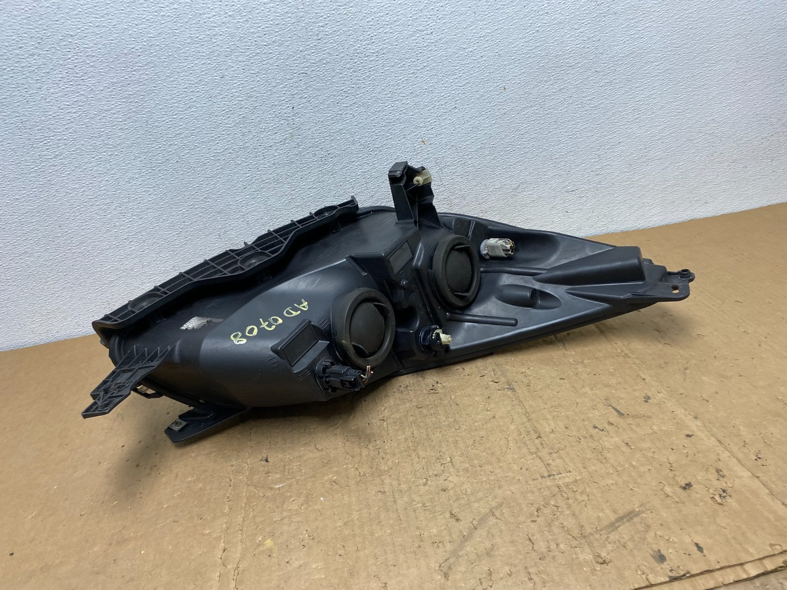 2013 - 2016 Ford Escape Headlight Left Driver Lh Side Halogen AD0708 DW5