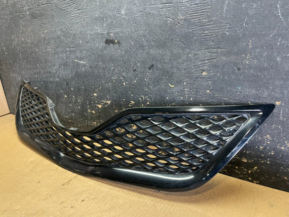2010 to 2011 Toyota Camry Front Upper Grill Grille AA2264 DG1