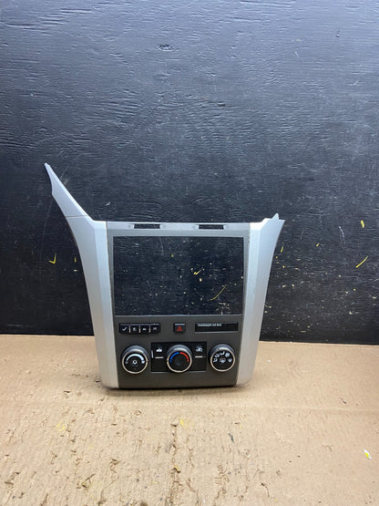 2008 to 2012 Chevrolet Traverse AC Heater Climate Control Unit T8712 DG0