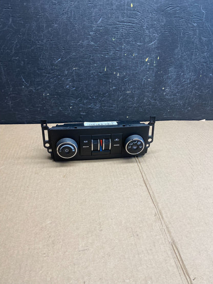 2007-2011 GMC Yukon Tahoe Manual Climate Temperature Temp Control AE4361 DG0