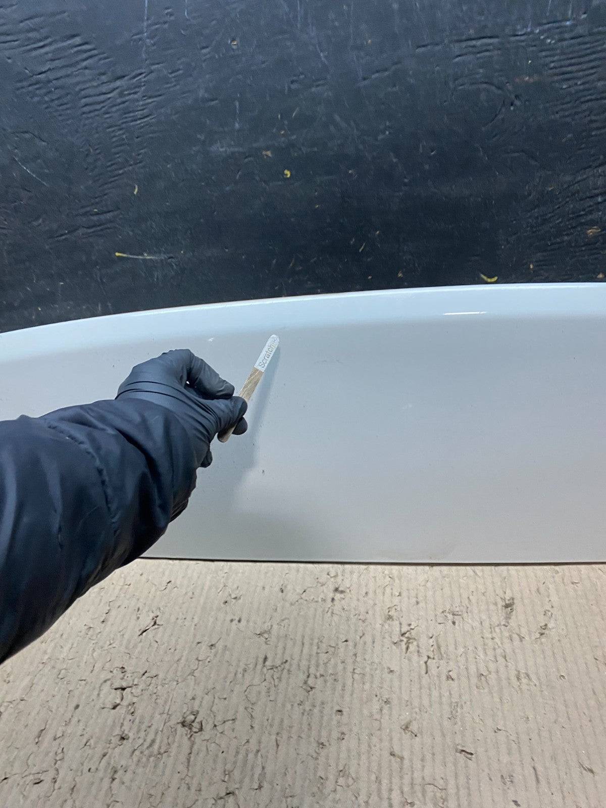 2009 to 2014 Volkswagen Routan Rear Spoiler OEM X8250 PS3