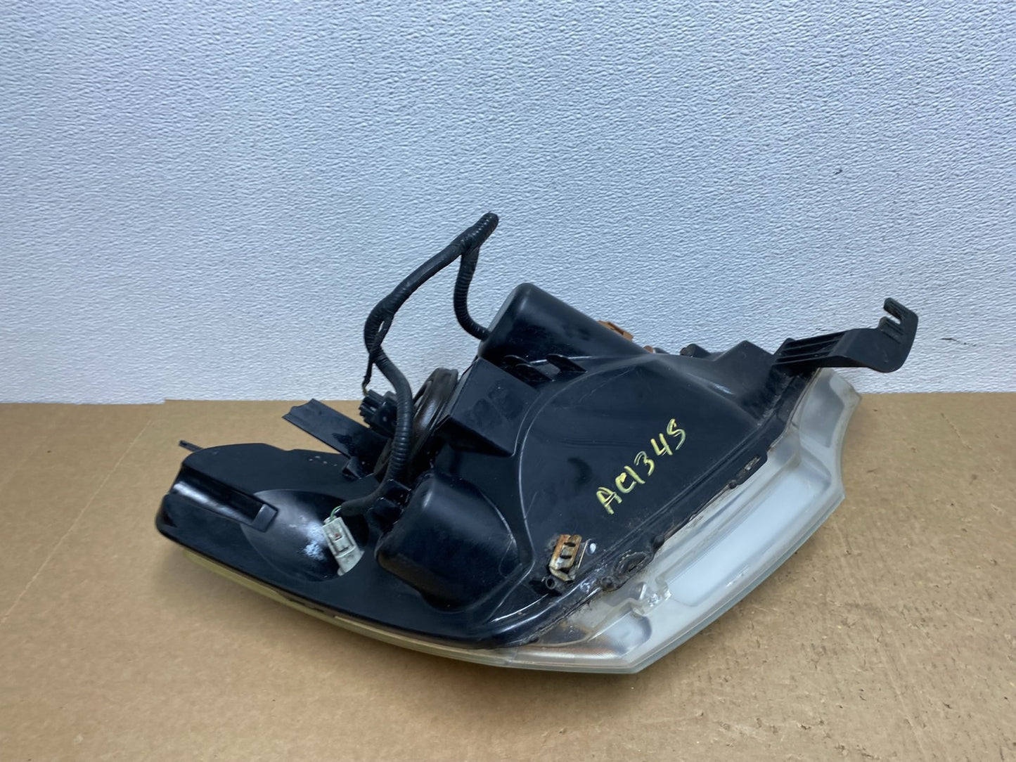 2008 2009 2010 2011 Ford Focus Left Driver Lh Headlight Halogen AC1345 DW10