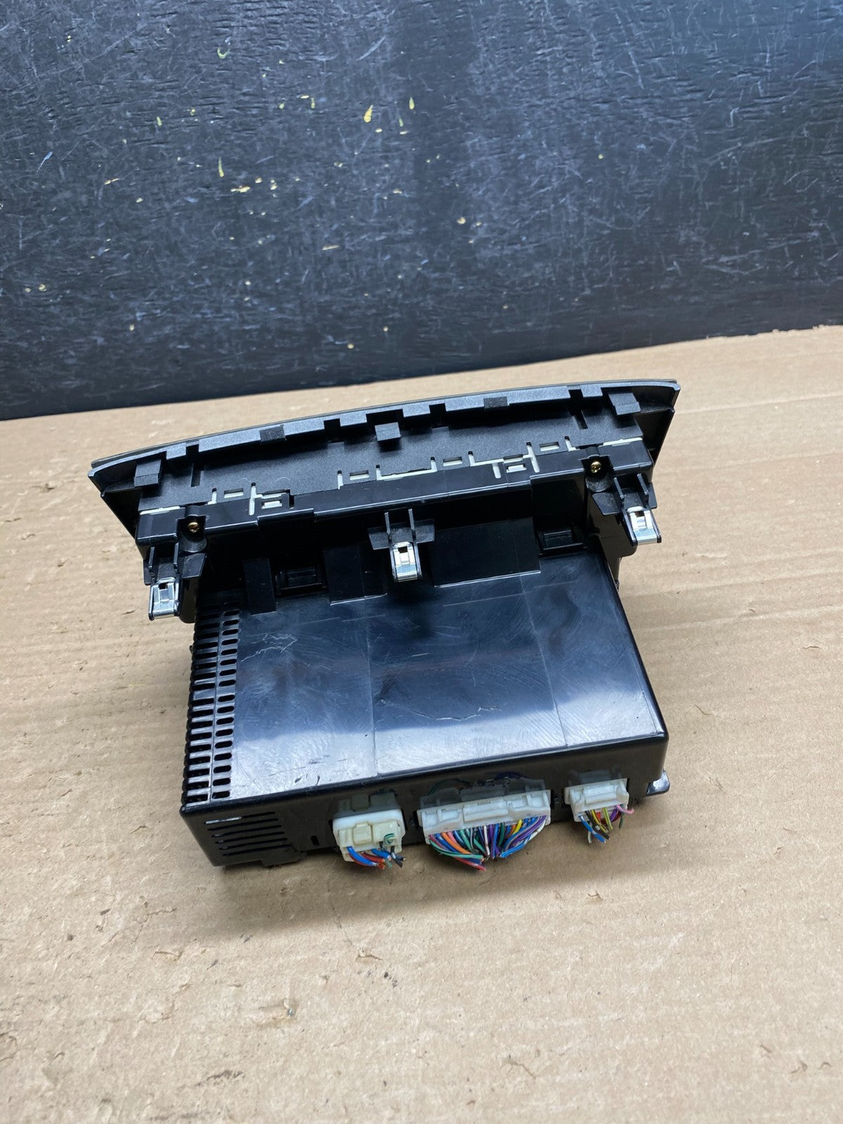 2004 - 2006 Lexus ES330 Center Dash A/C AC Heater Climate Control Unit AG6445 DG5