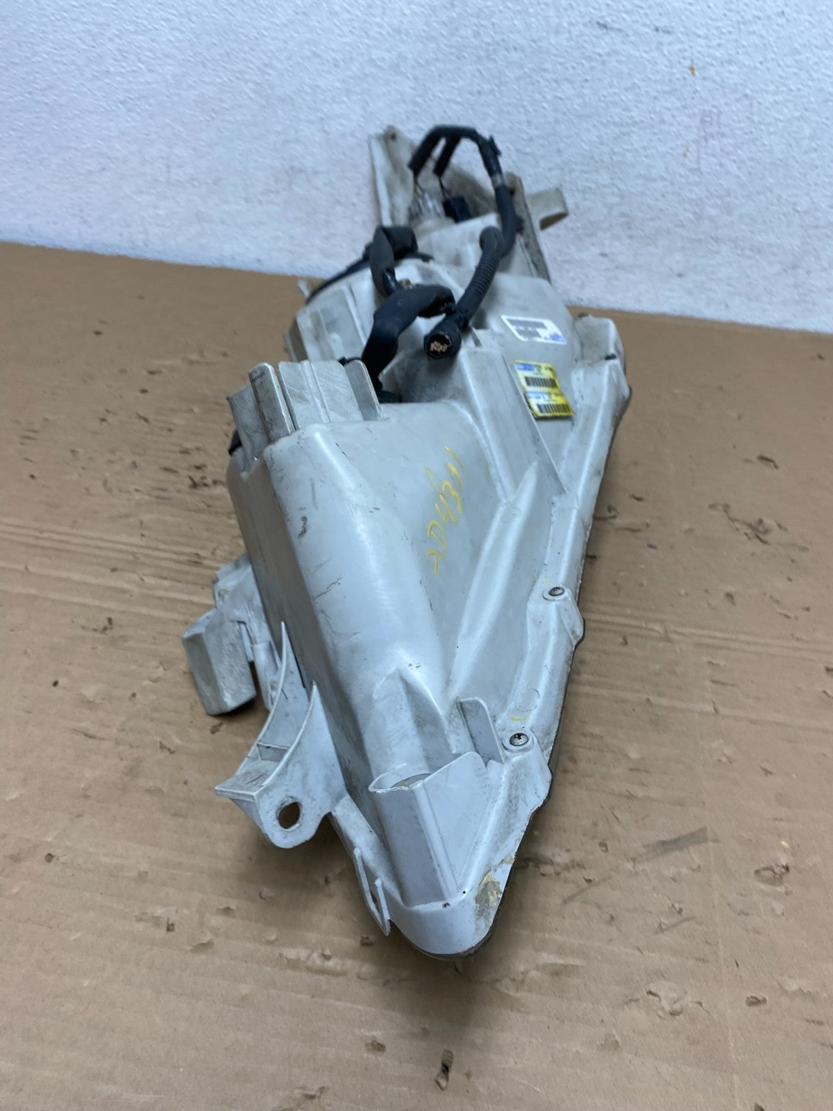 2007 - 2009 Toyota Camry Halogen Right Passenger Headlight DEPO AD4301 DW8