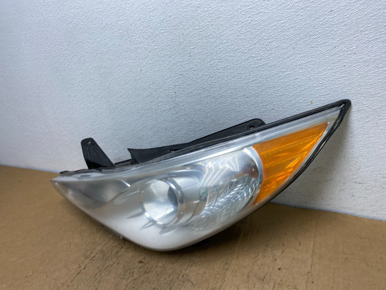 2011 - 2014 Hyundai Sonata Left Driver Lh Side Headlight Halogen AD0704 DW1