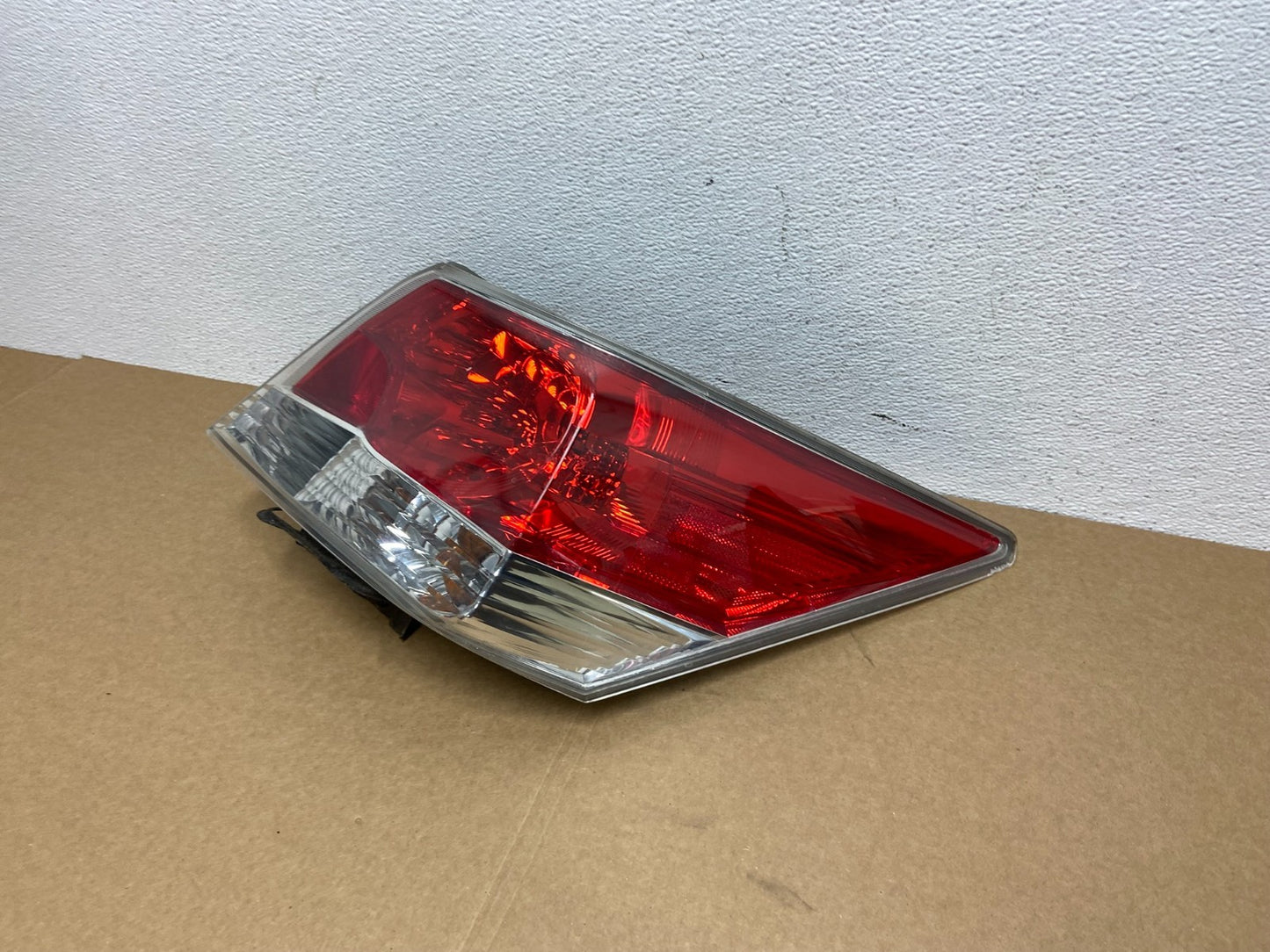 2008 to 2012 Honda Accord Sedan Tail light Right Passenger RH Side AB9930 DW1