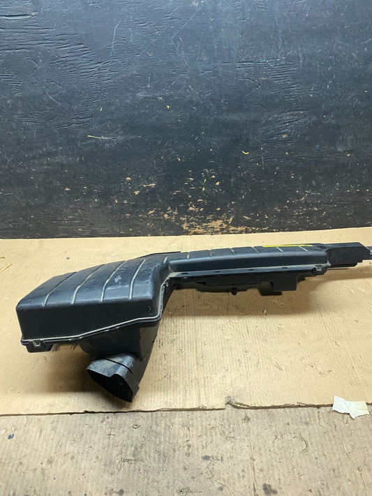 2009 to 2014 Nissan Murano Upper Air Intake Duct x3136 DG0
