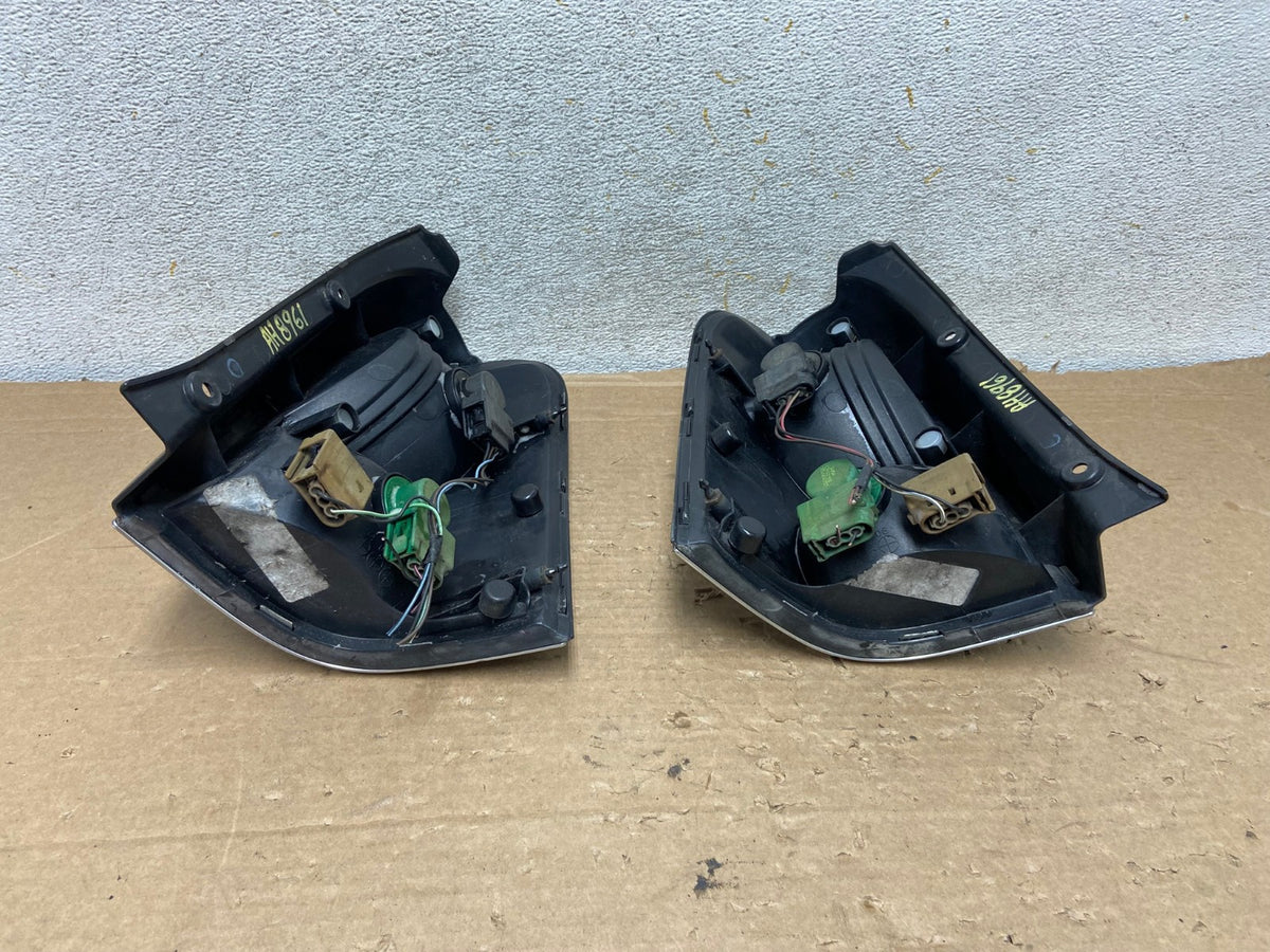 2005 2006 2007 Mercury Mariner Left + Right Set Side Tail Lights AH8961 LK4