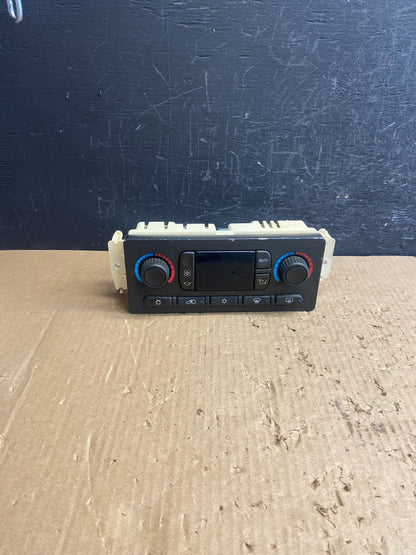 2003 to 2006 Chevrolet Silverado HVAC Heater Climate Control Module AF1536 DG0