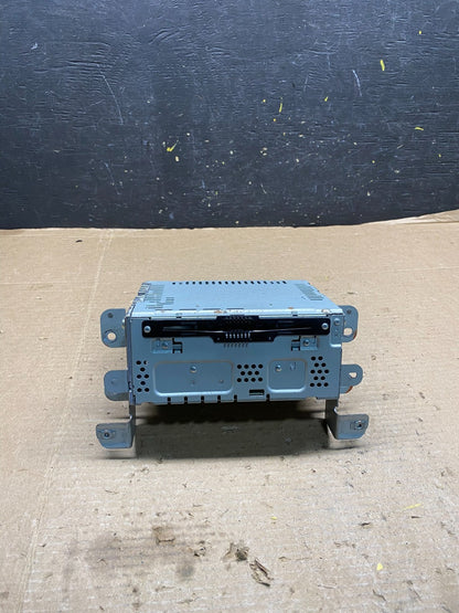 2013 2014 Lincoln Mkt Am Fm Cd Player Radio Receiver R2799 DG0
