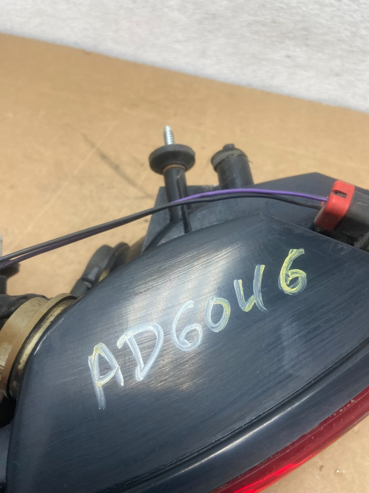 2001-2006 Chrysler Sebring Convertible Right Side Tail Light AD6046 DW6
