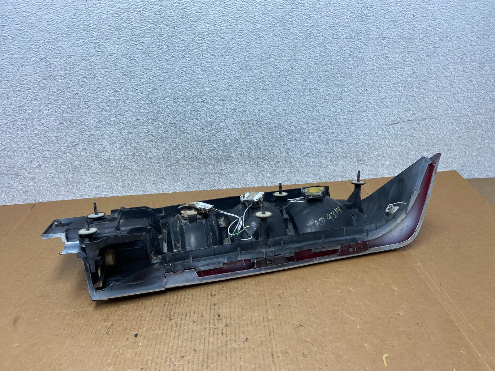 1982 to 1992 Chevrolet Camaro Left Driver LH Side Tail Light AD9314 DG7