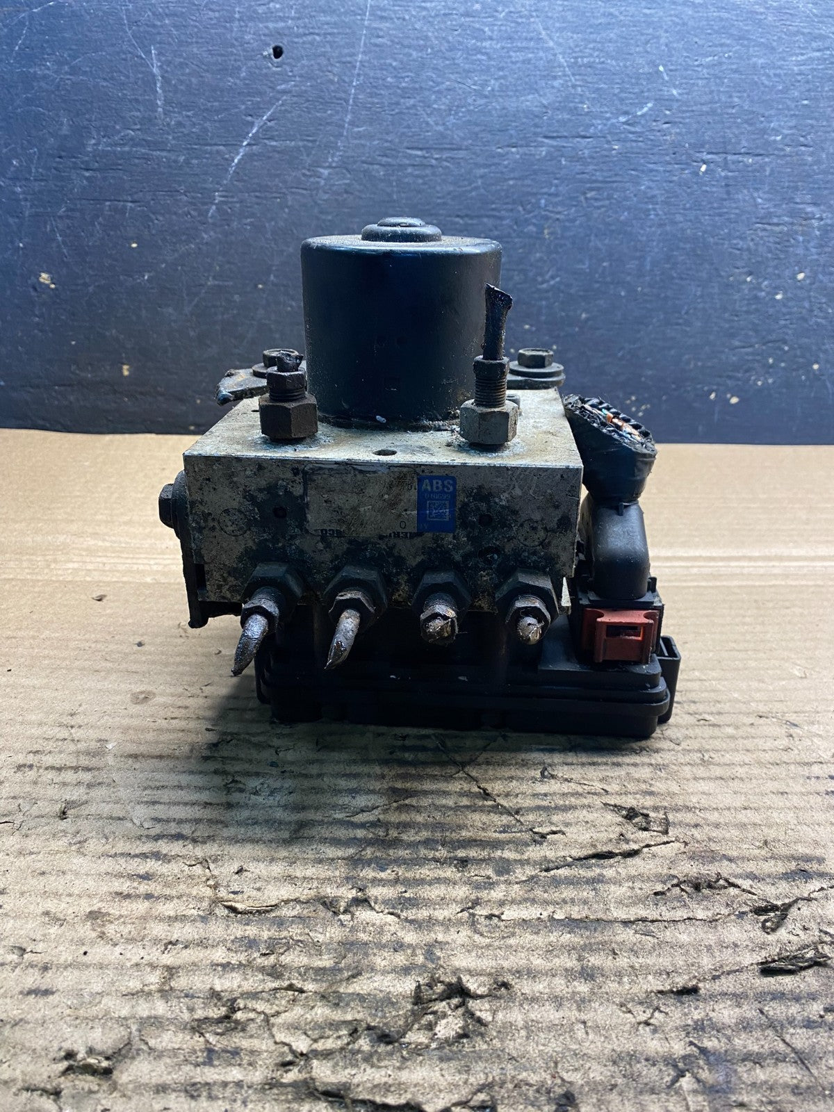 Wabco ABS Pump Hydraulic W/ Module P/N 4460470002 AA3336 DG5