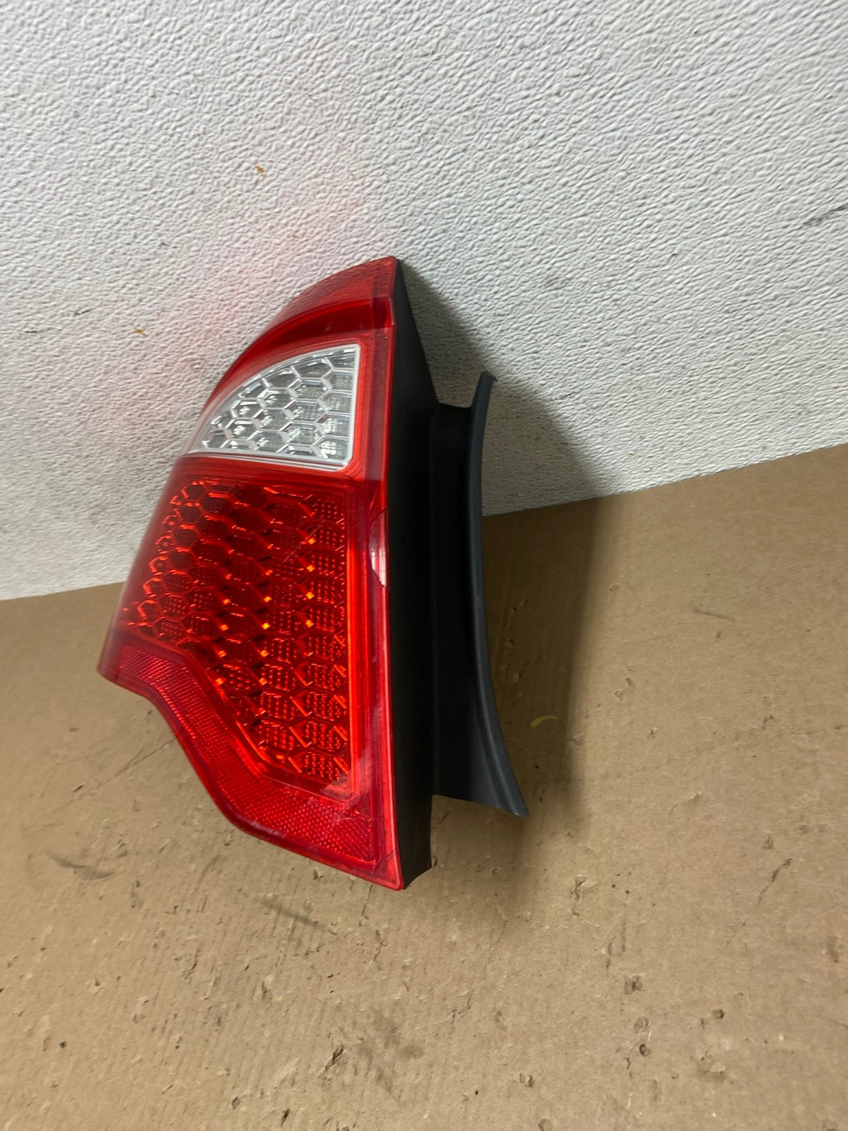 2010 2011 2012 Ford Fusion Left Driver LH Side Tail Light AD7738 LK1