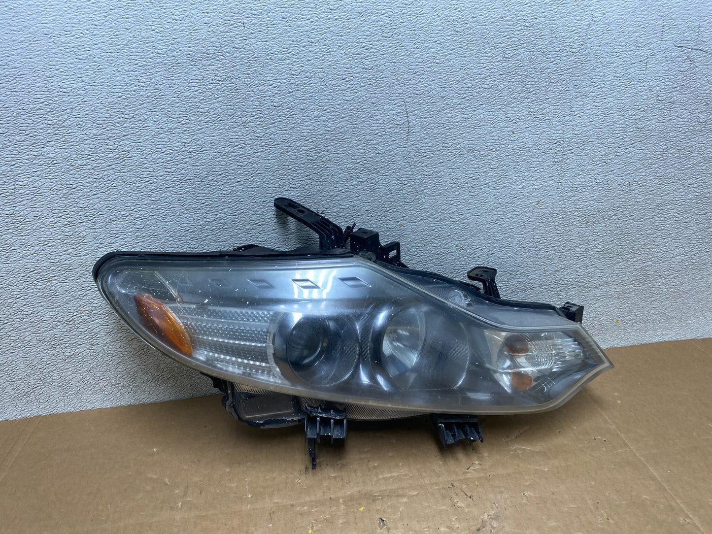2011 to 2014 Nissan Murano Headlight Right Passenger Rh Oem Halogen V4981 DW0