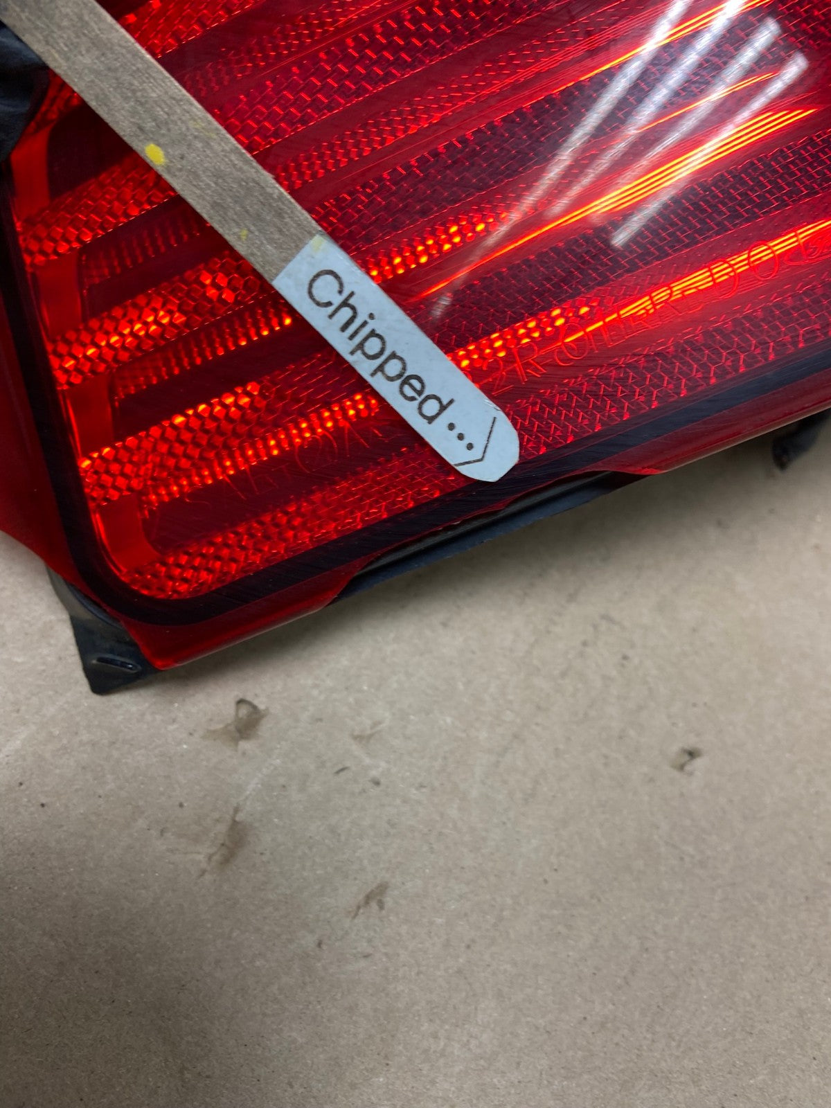 2002 to 2005 Ford Explorer Left Driver Lh Side Tail light AG6629 LK5