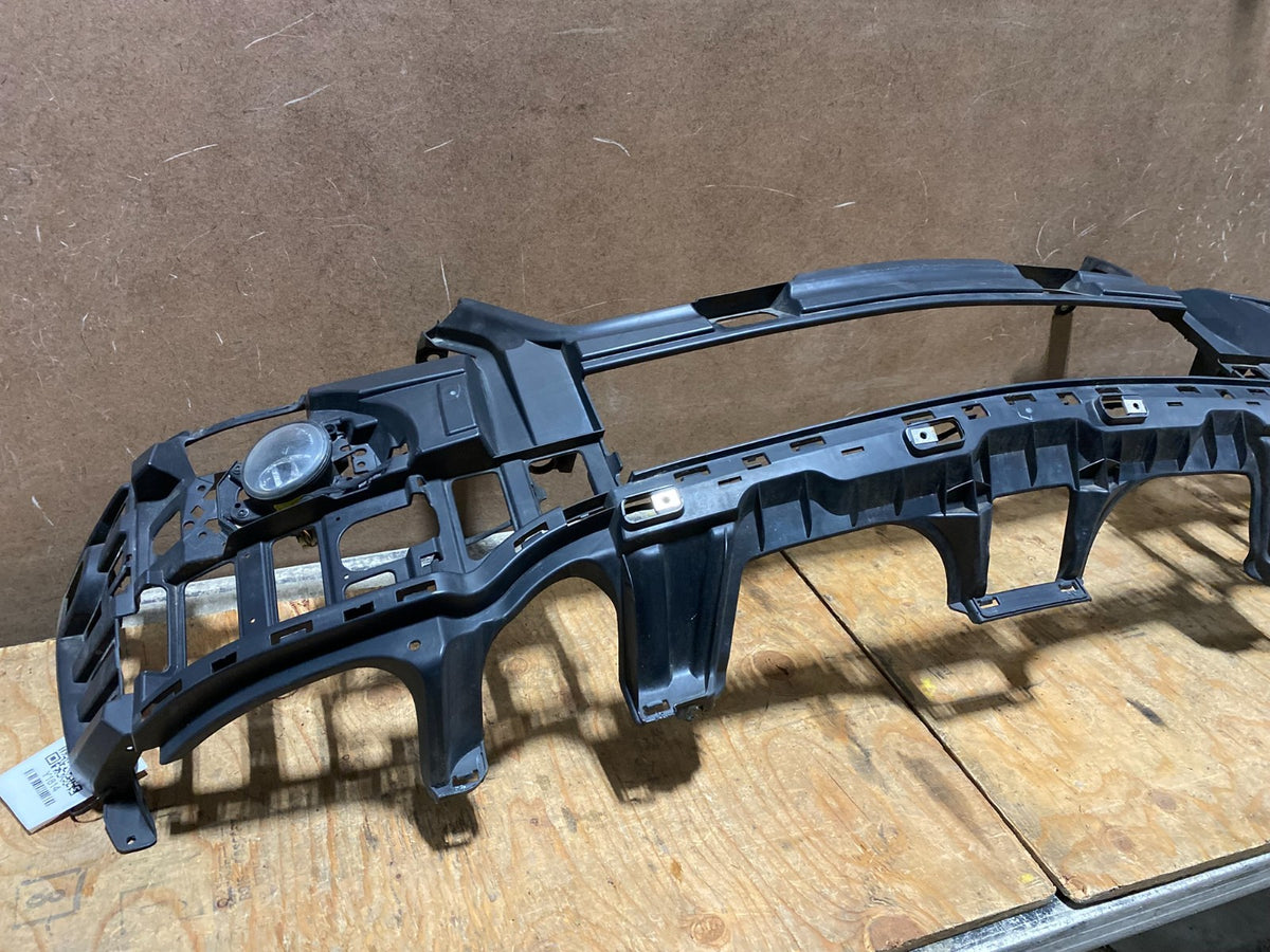 2008 to 2011 Mercedes Benz ML550 Front Bumper Reinforcement Y1814 PS3