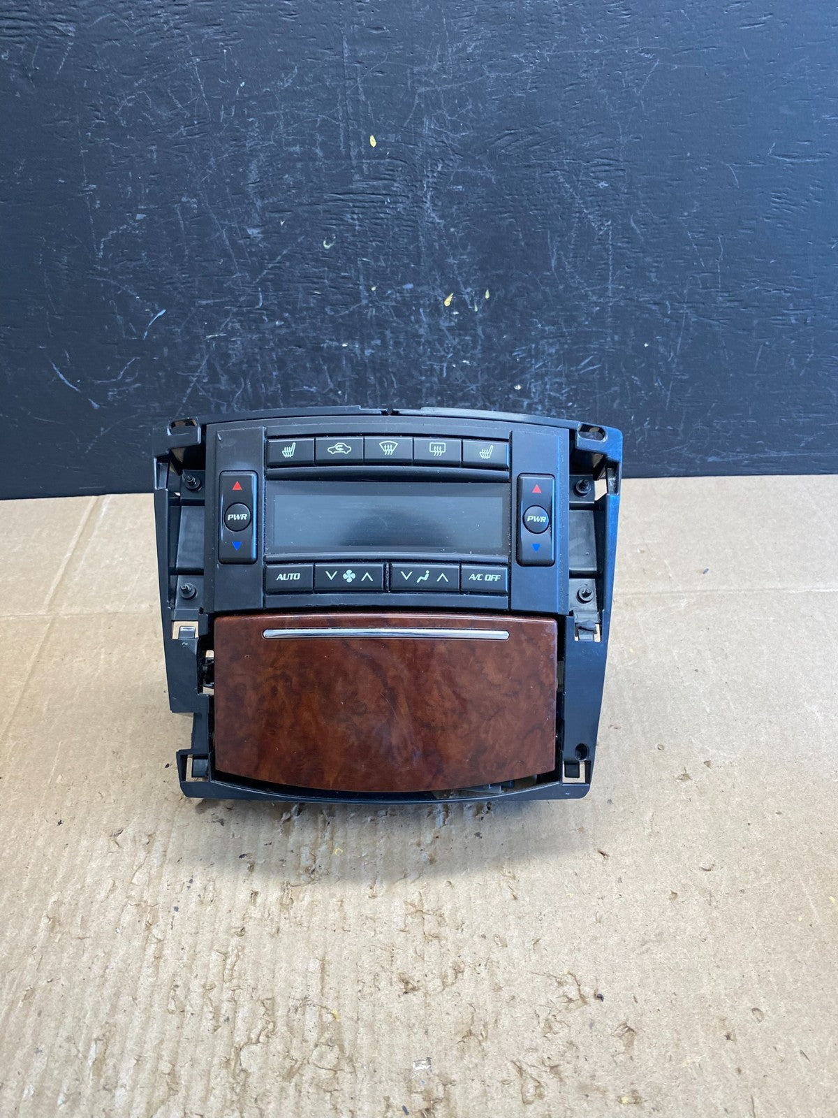 2004 2005 2006 Cadillac SRX AC Heater Climate Control Panel ac4570 DG0