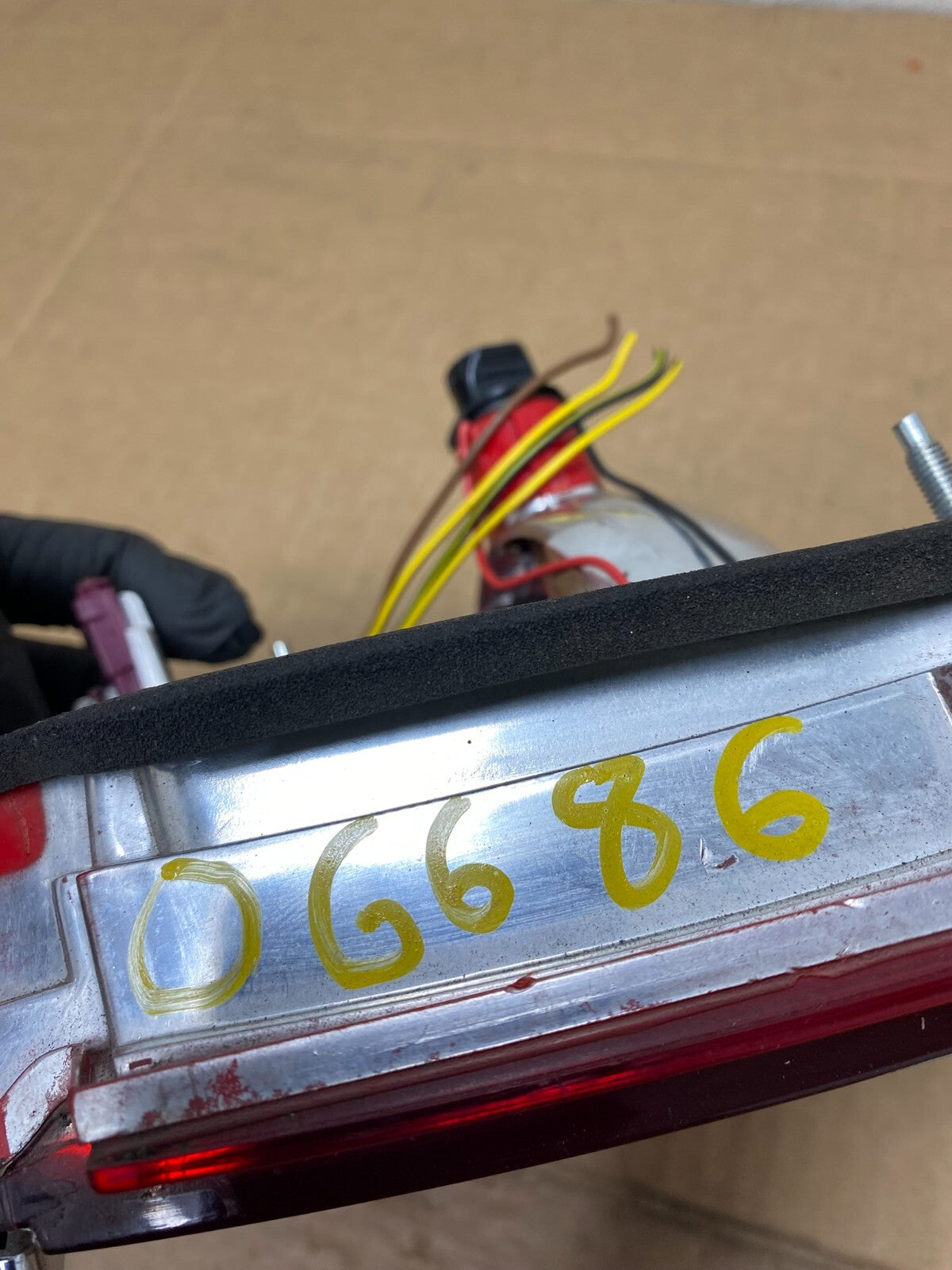 2009-2012 BMW 7-Series F01 F02 750i 750Li Left Driver Inner Tail Light O6686 DW9