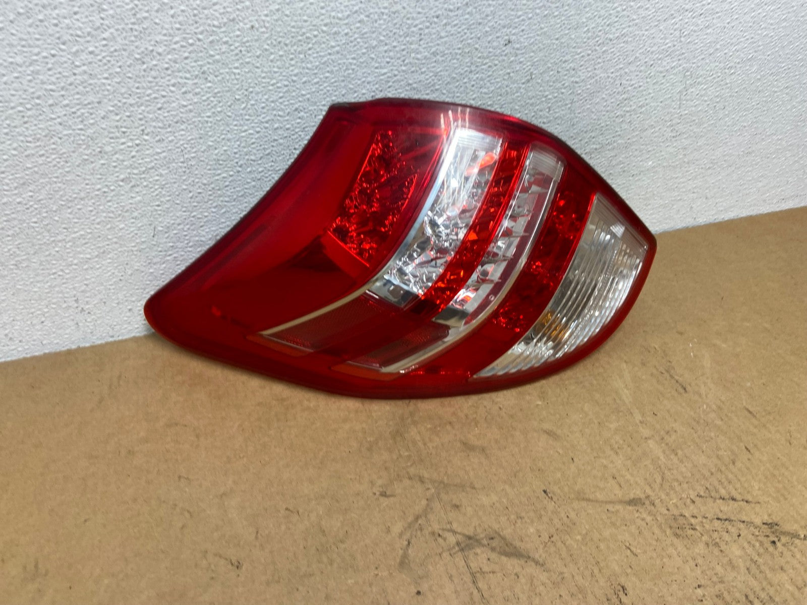 2009 to 2012 Toyota Rav4 Left Driver Lh Side Tail Light OEM AC1817 LK2