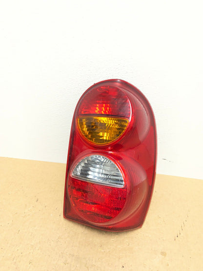 2002 2003 2004 Jeep Liberty Right Passenger Rh Side Tail Light OEM AA1284 DW0
