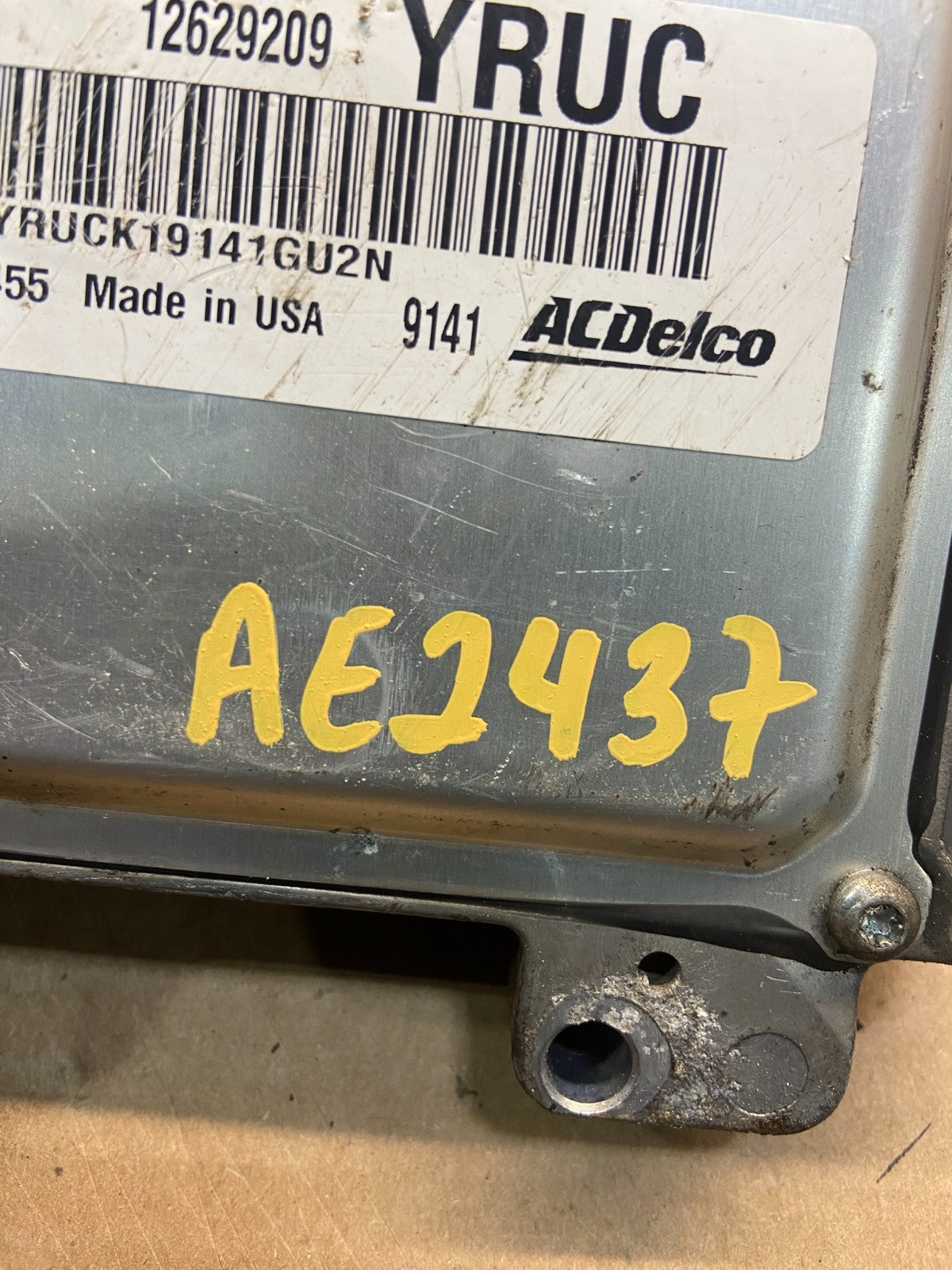 2009 2010 Cadillac Escalade Engine Control Module ECM ECU ae2437DG3