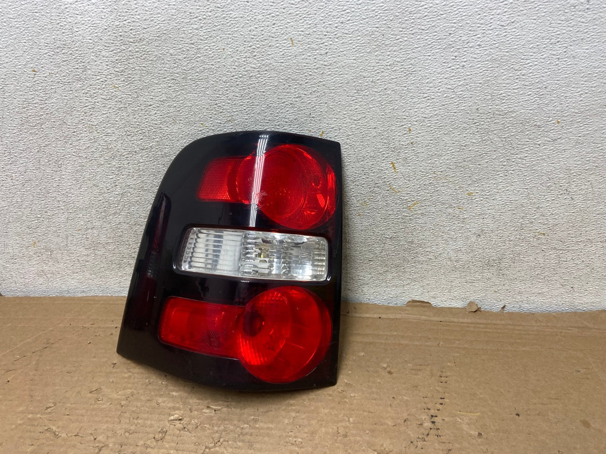 2006 to 2010 Ford Explorer Left Driver Lh Side Tail light AH9200 LK2
