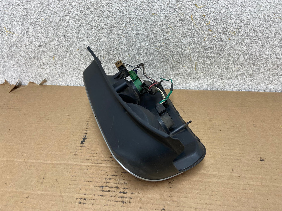 2005 2006 2007 Mercury Mariner Right Passenger RH Tail Light AH4076 LK3