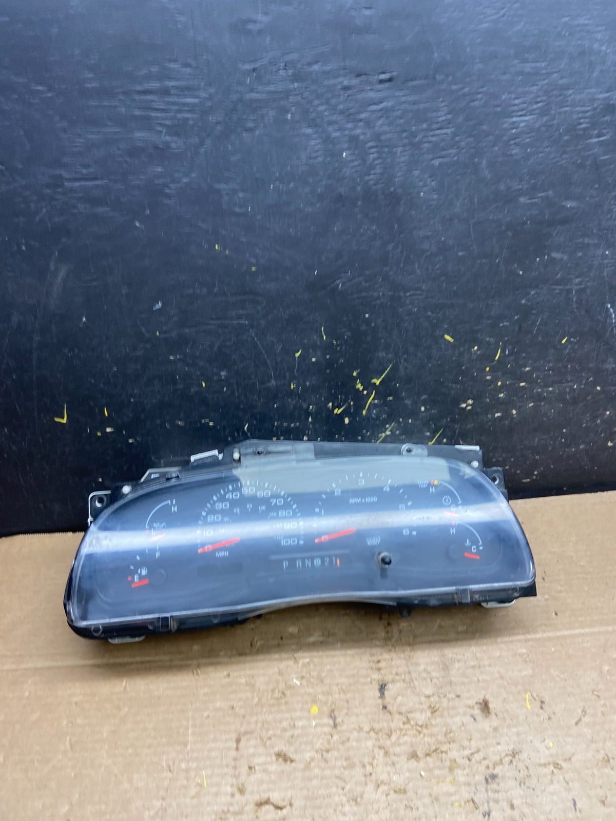 2000 2001 2002 Ford Expedition Speedometer Instrument Gauge Cluster Oem X1135 DG0