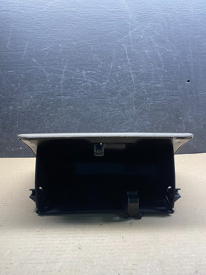 2003 to 2005 Ford Explorer Glove Box Compartment ah9681 DG3