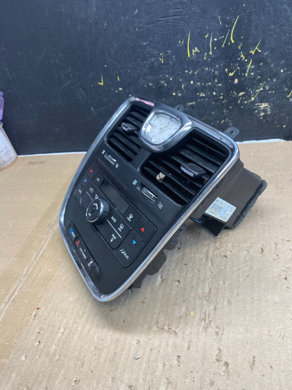2011-2016 Dodge Grand Caravan Temperature Climate Control AC Heater AB2130 DG2