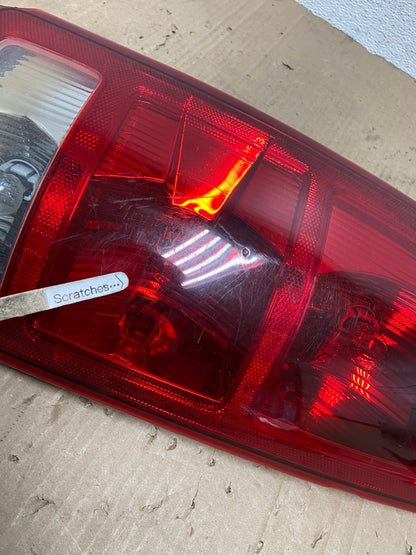 2002 to 2006 Dodge Ram 1500 Left Driver side Tail Light AE9299 LK3
