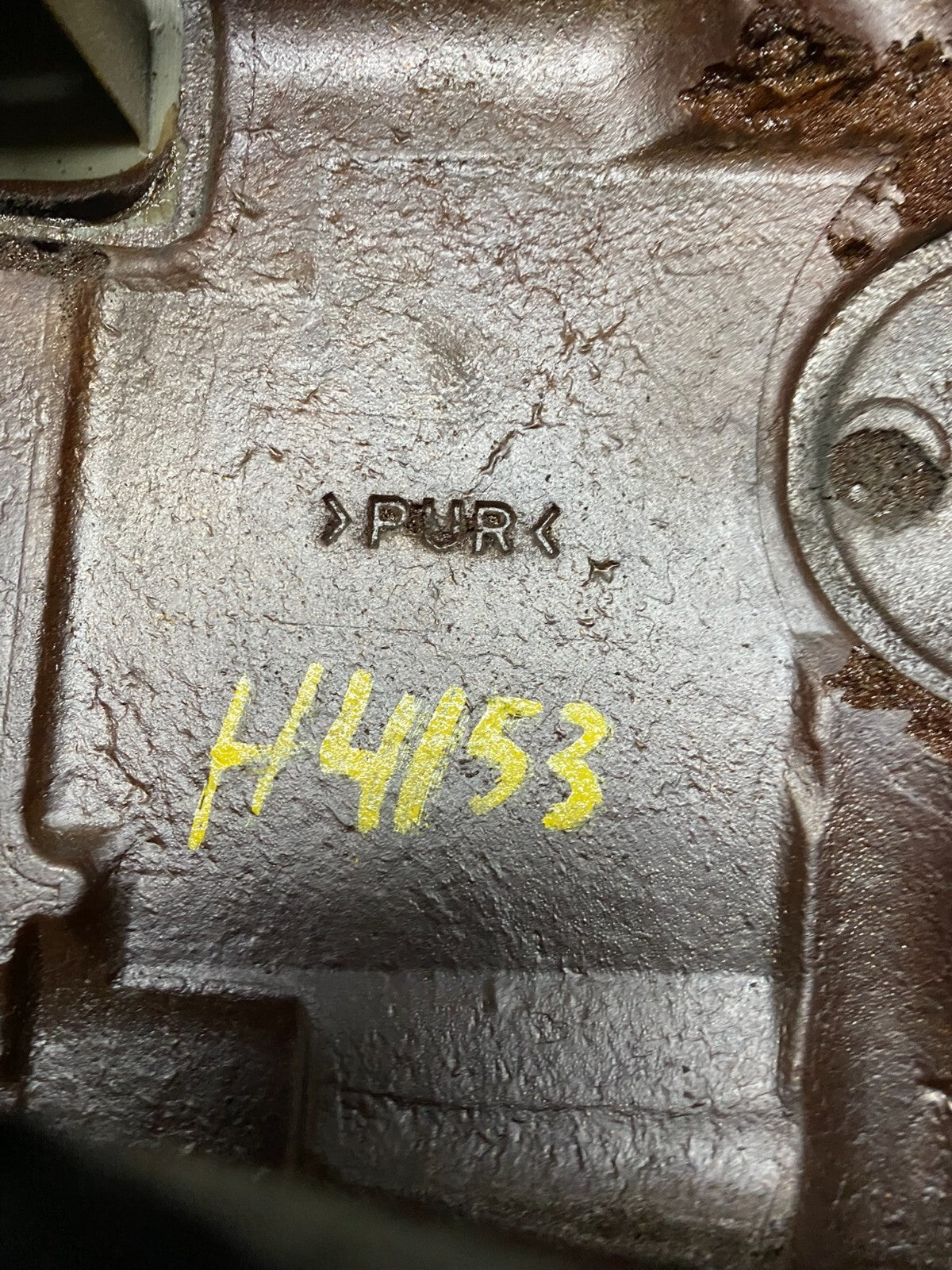 2008 to 2010 Toyota Highlander rav4 Top Engine Cover Lid H4153 DG19