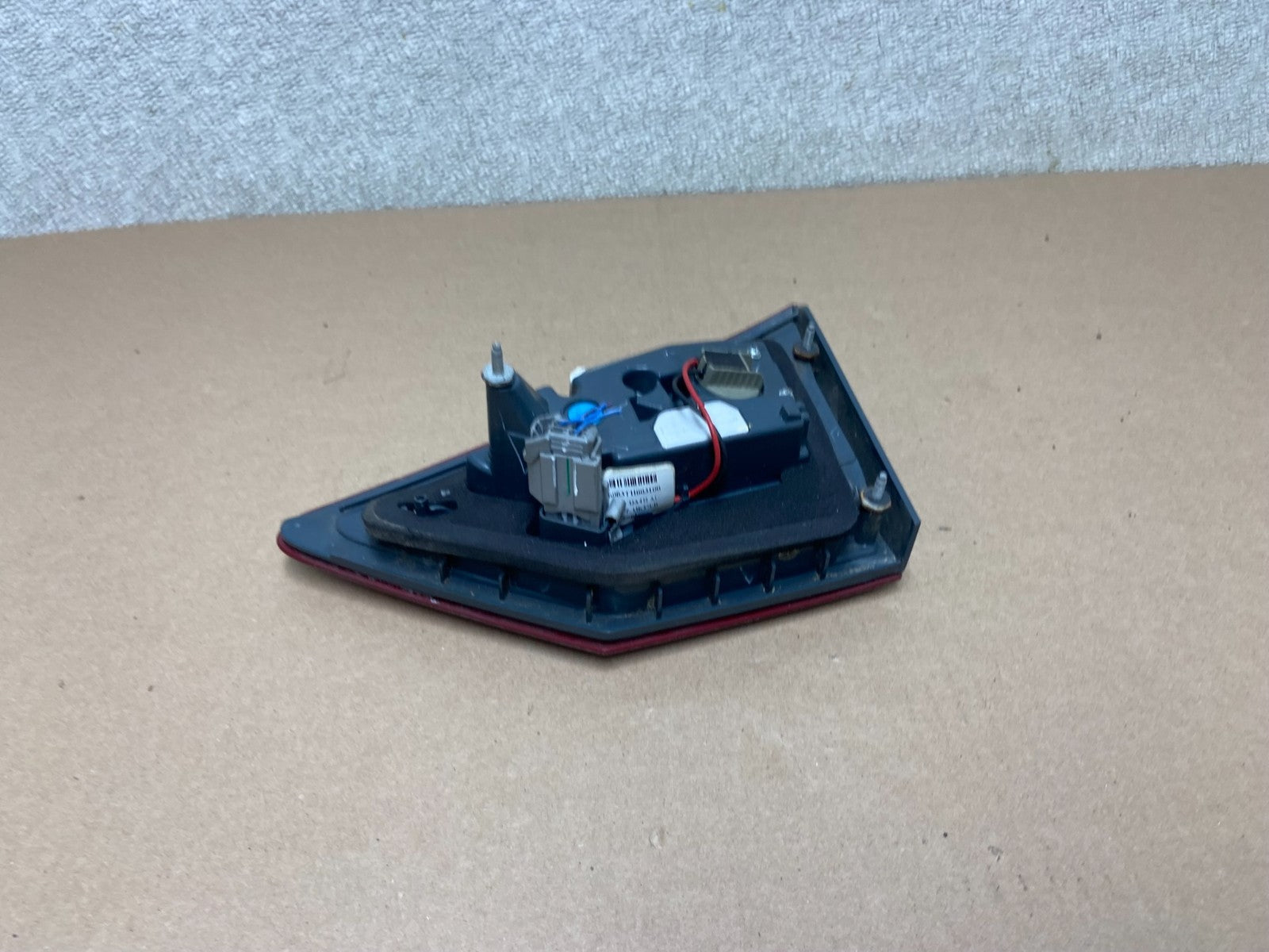 2013 to 2016 Ford Fusion Left Driver Side Tail Light Inner Oem AB4977 LK4