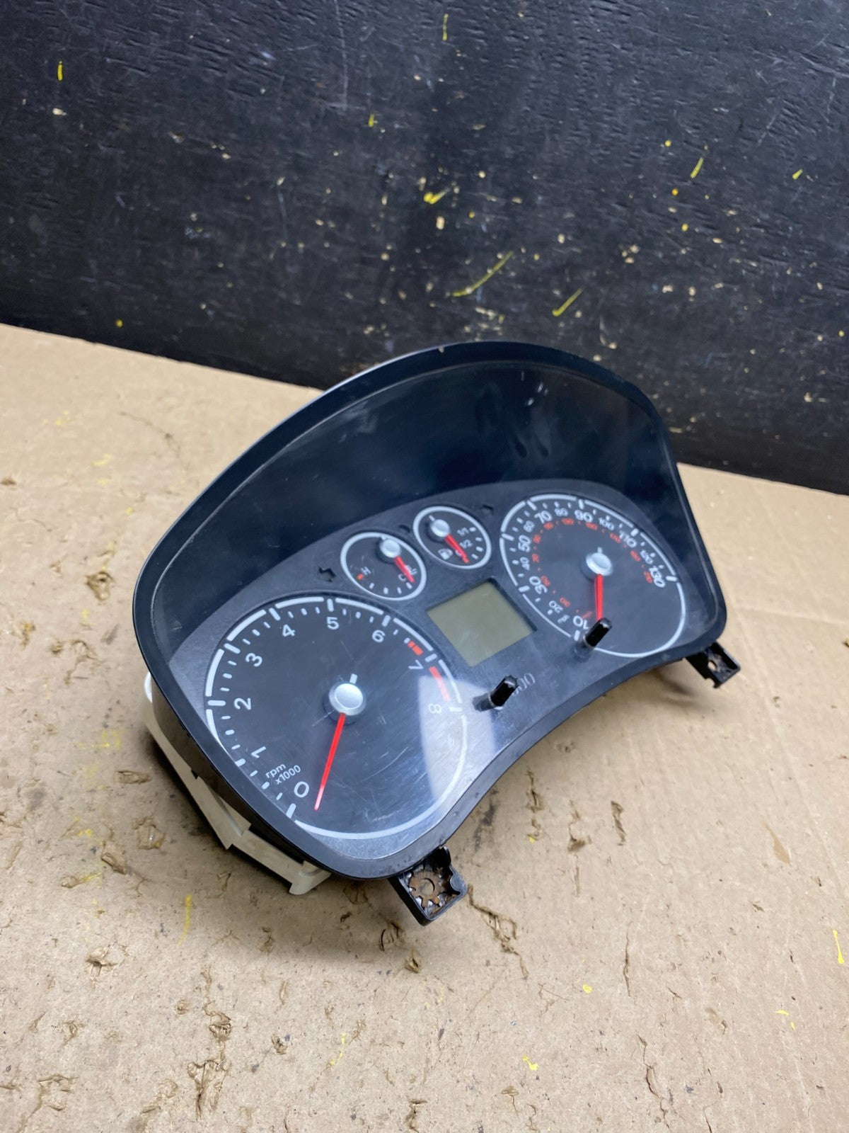 2010 to 2011 Ford Transit Speedometer Gauge Cluster U5517 DG2