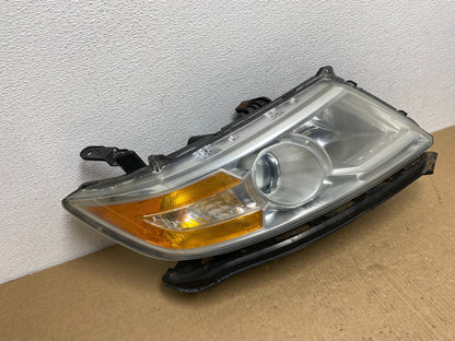 2011 to 2013 Honda Odyssey Front Right Passenger Headlight Halogen AC1204 DW2